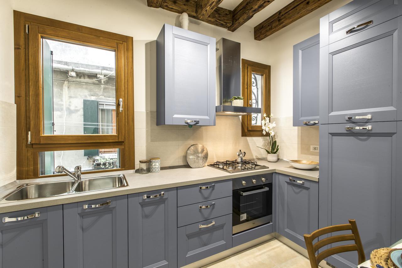 Ca Rezzonico Apartment R&R Venice Luaran gambar